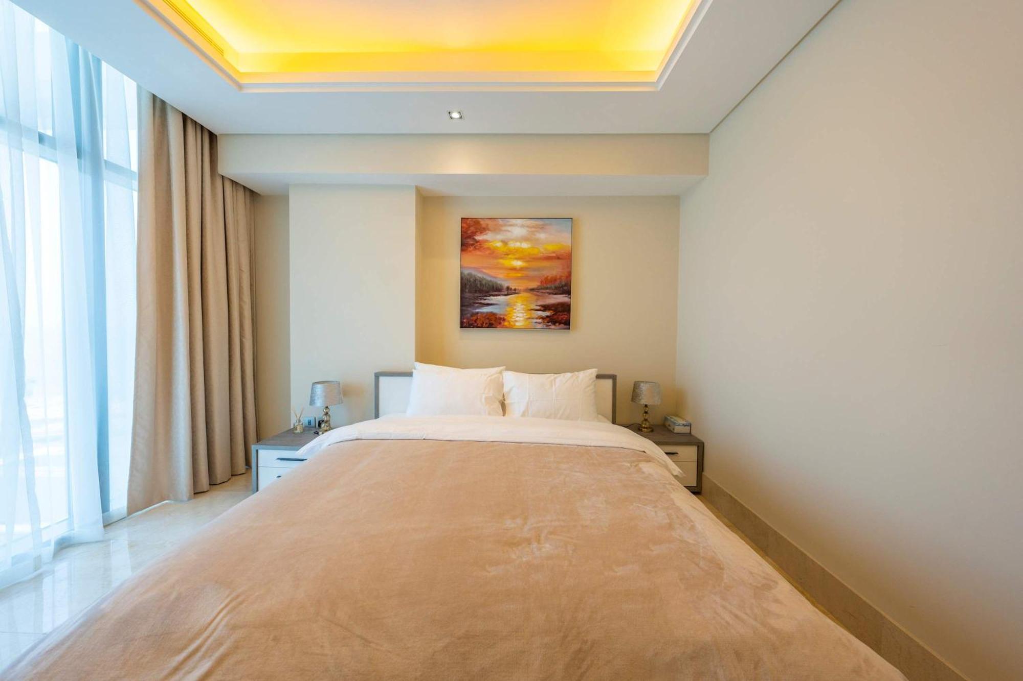 Spacious Beachfront 2 Bedroom Apartment - The 8 Dubaj Kültér fotó
