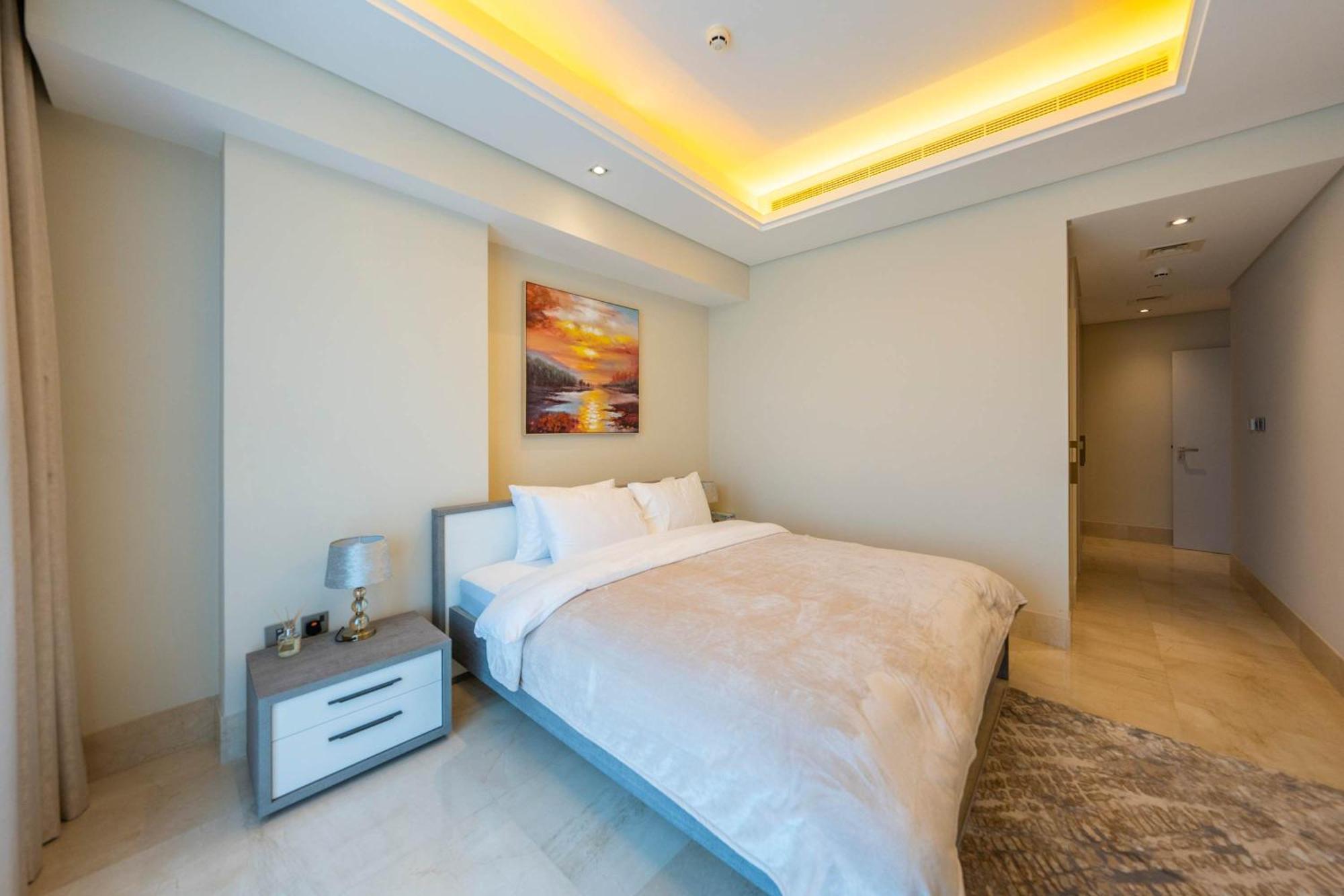 Spacious Beachfront 2 Bedroom Apartment - The 8 Dubaj Kültér fotó