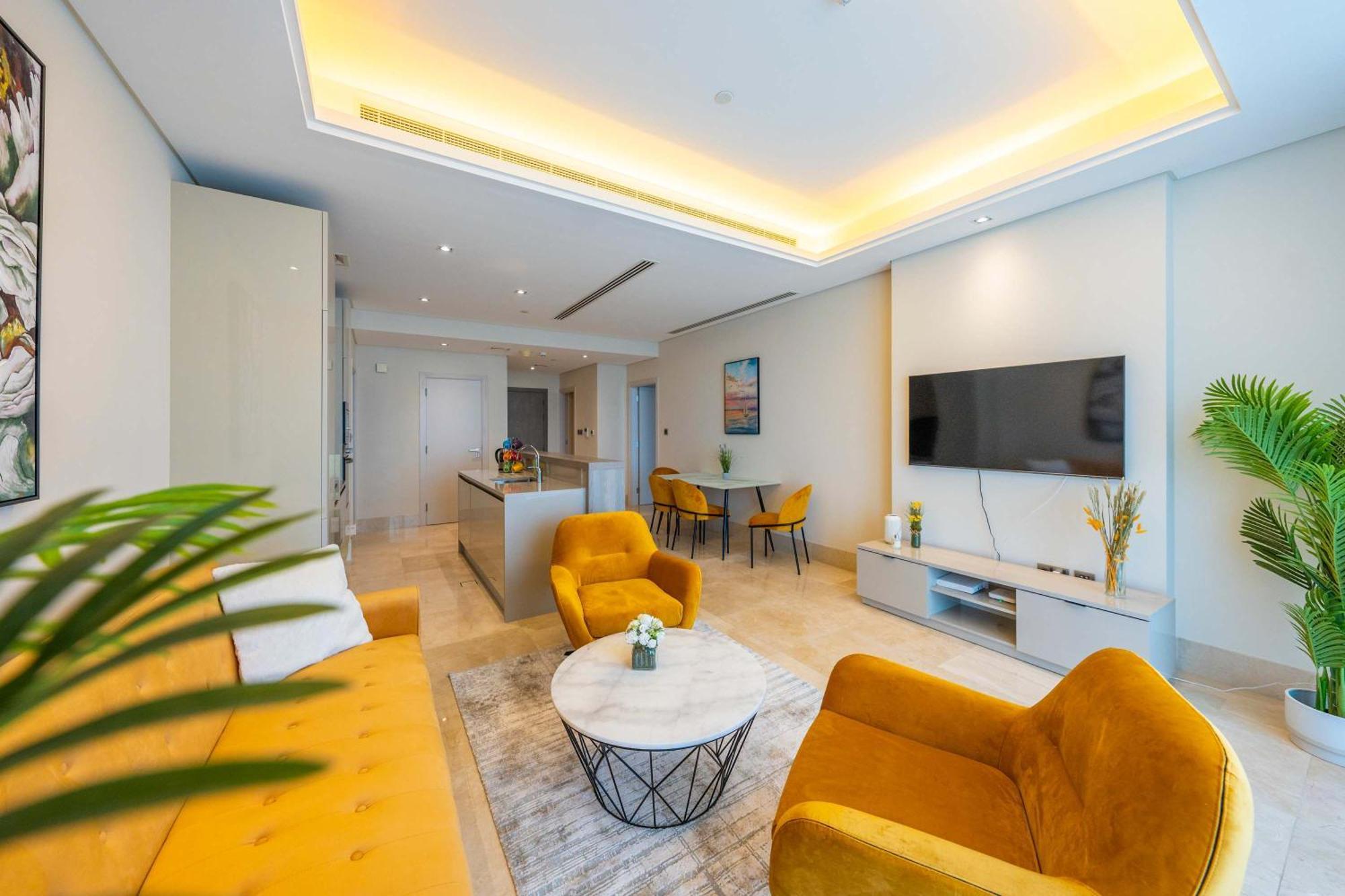Spacious Beachfront 2 Bedroom Apartment - The 8 Dubaj Kültér fotó